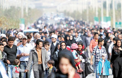 ایرانیها از کجا پول میآورند؟