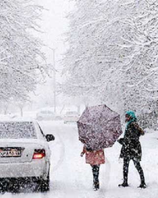 بارش برف و باران در جاده‌های ۱۴ استان کشور