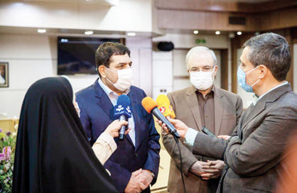 مخبر: از پایان تیرماه 20 میلیون دوز واکسن درماه تقدیم مردم میکنیم