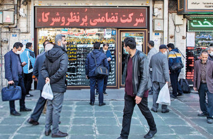 دبیرکل کانون صرافان: دلار به کمتر از ۲۳ هزار تومان نمیرسد