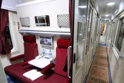 تقاضای سفر به شهرهای جنوبی ایران افزایش یافت، بلیت قطار و هواپیما کم آمد