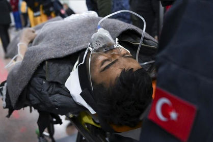 زلزله ترکیه ۱۰ روز بعد؛ نجات دو شهروند بعد از ۲۶۱ ساعت ماندن زیر آوار