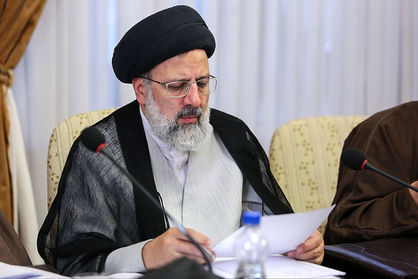 دستگاههای اجرایی برای مدیریت بازار ارز به بانک مرکزی کمک کنند