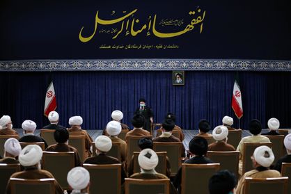 دشمنیها با مجلس خبرگان از جنس دشمنی با اصل جمهوری اسلامی است/ با حرف نو، بیان نو و منطق نو با جوانان گفتوگو کنید