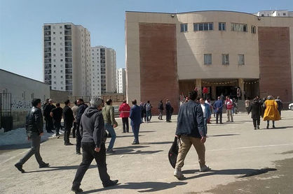 مسمومیت دانشآموزان به پردیس رسید/ ۳۵ دانشآموز دبیرستان دخترانه خیام راهی بیمارستان شدند