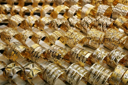 طلا امروز ۱۱ فروردین ۱۴۰۲ در بازار چند قیمت خورد؟