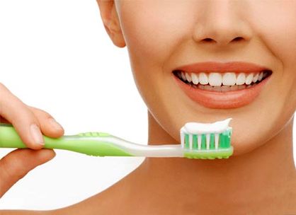 چه زمانی مسواک بزنیم؟