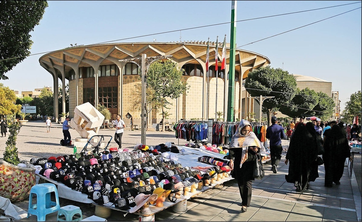 محل بازارچه دستفروشان تهران مشخص شد