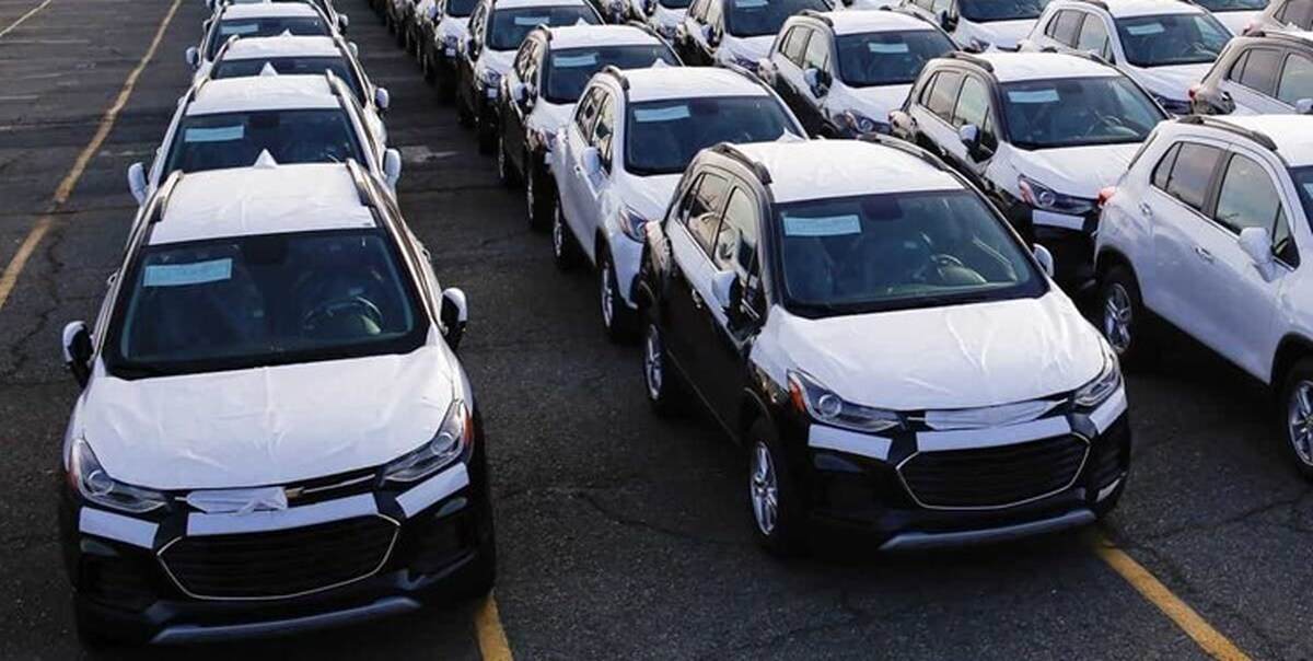 جزئیات عرضه ۱۲ خودرو خارجی در سامانه فروش یکپارچه اعلام شد