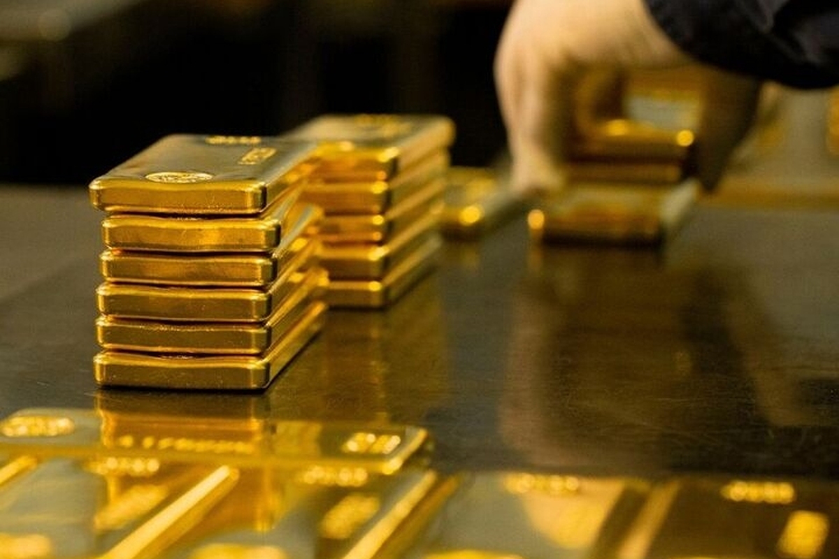 قیمت طلا در پایین‌ترین رقم ۵ هفته اخیر؛ هر اونس طلا امروز چند شد؟