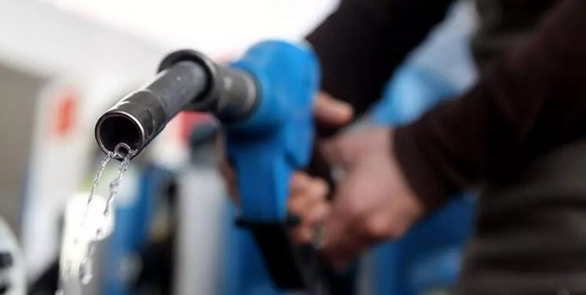 سهمیه بنزین خودروها چه زمانی واریز می‌شود؟