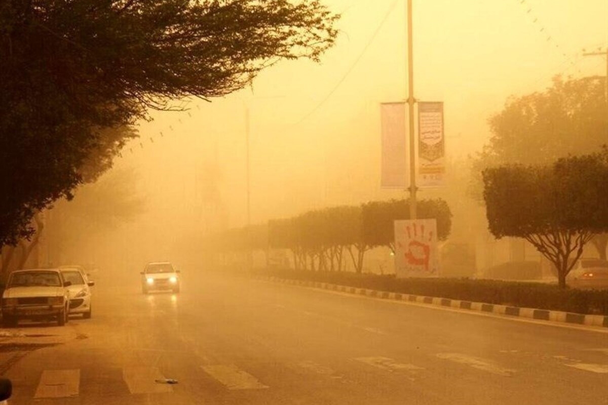 مدارس و دانشگاه‌های مشهد به خاطر شدت گرد و غبار تعطیل شد