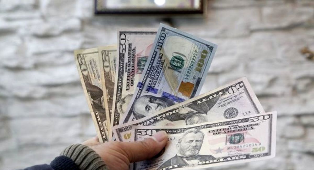 ادعای یک فعال اقتصادی؛ دلار ارزان میشود