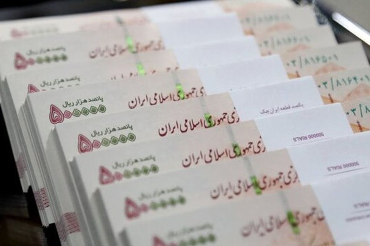 حساب کارمندان دولت، معلمان و اساتید دانشگاه با ۲۰ میلیون تومان اعتبار خرید کالا شارژ میشود