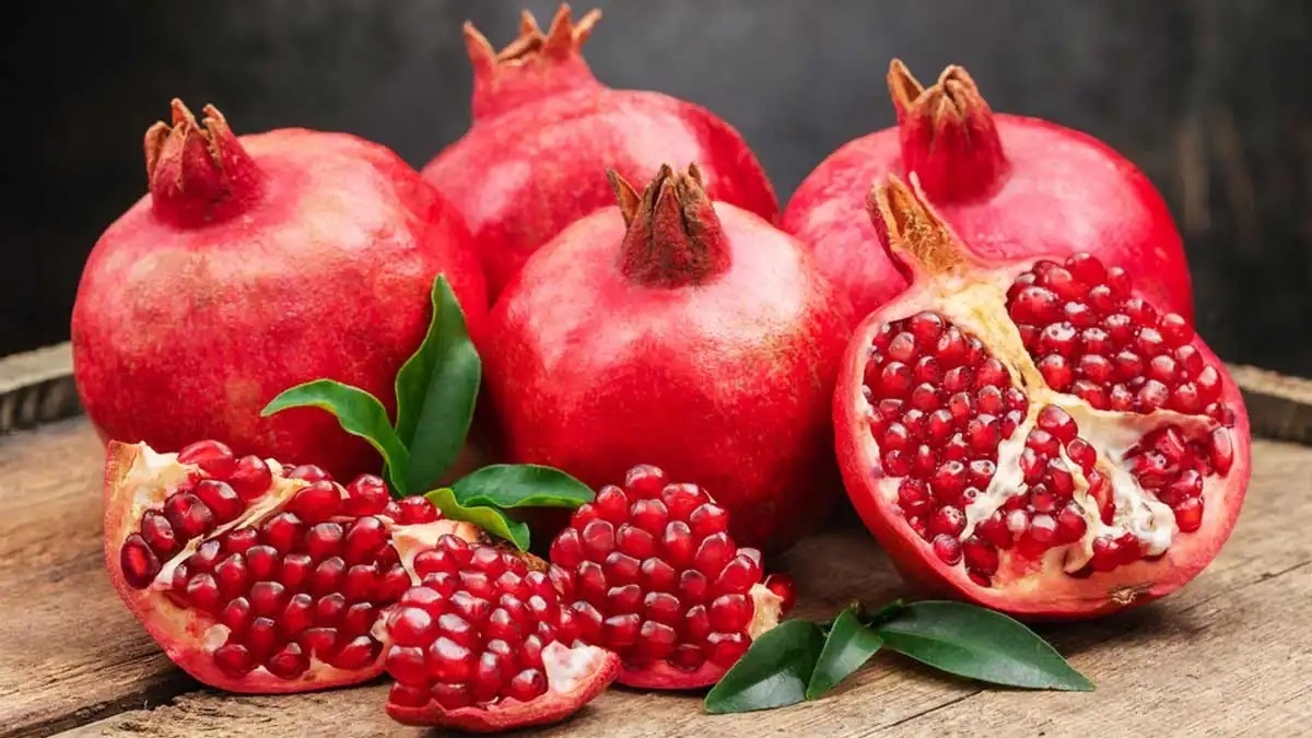 انار چه کاری با بدن ما میکند؟