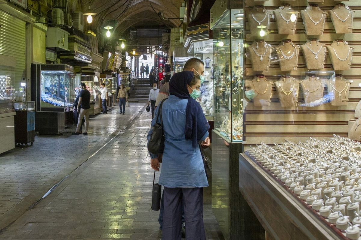 پیش‌بینی بازار طلا و سکه در شب عید/ چرا قیمت سکه و طلا بالا رفت؟