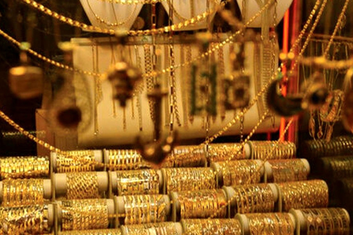 قیمت طلا، سکه امروز ۲ بهمن ۱۴۰۲ در بازار آزاد؛ طلای ۱۸ عیار و سکه امامی چقدر ارزان شد؟ + جدول قیمت‌ها