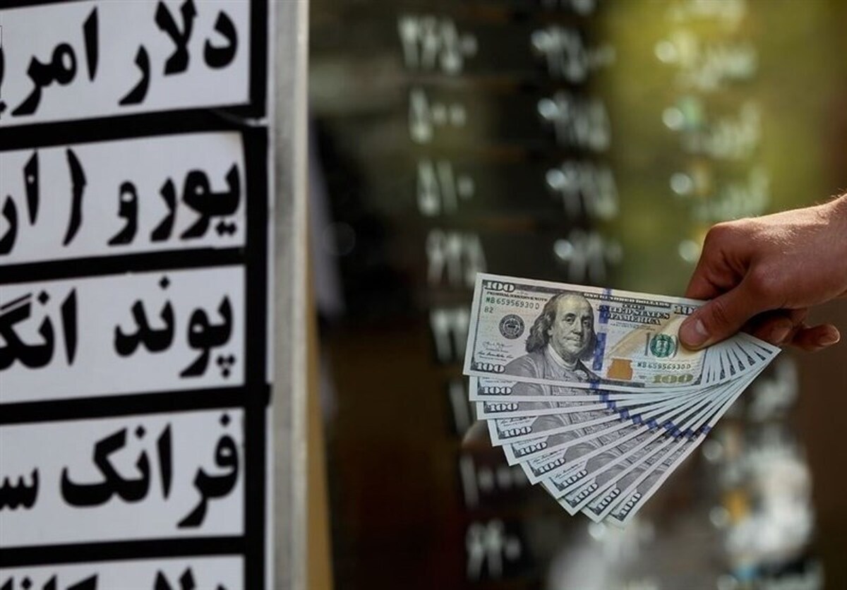 قیمت دلار امروز ۲۱ بهمنماه ۱۴۰۲؛ دلار کاهشی شد