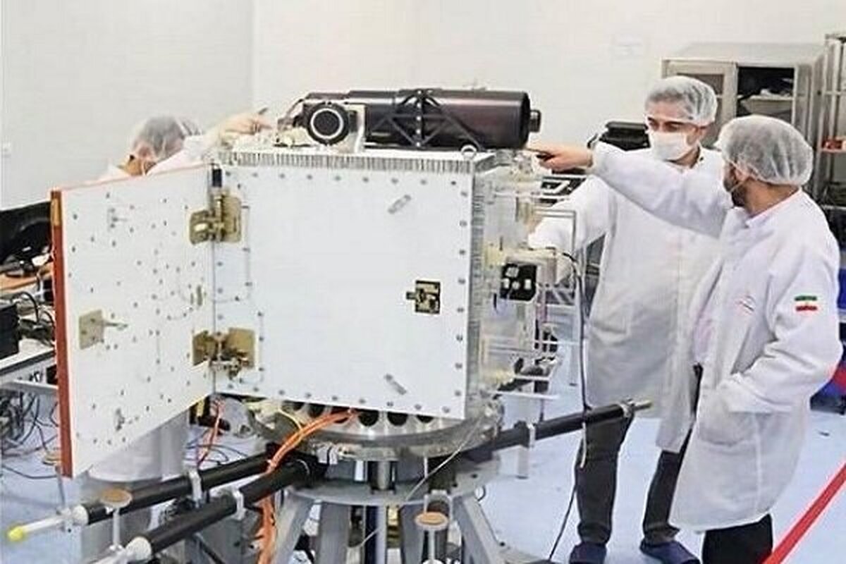 ماهواره پارس ۱ به فضا پرتاب می‌شود