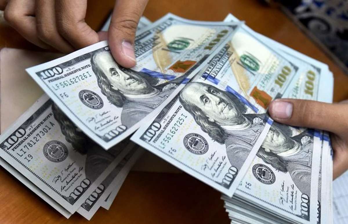نقدینگی، نفت یا ترامپ؛ کدام یک بیشتر بر بازار ارز تاثیر میگذارد؟