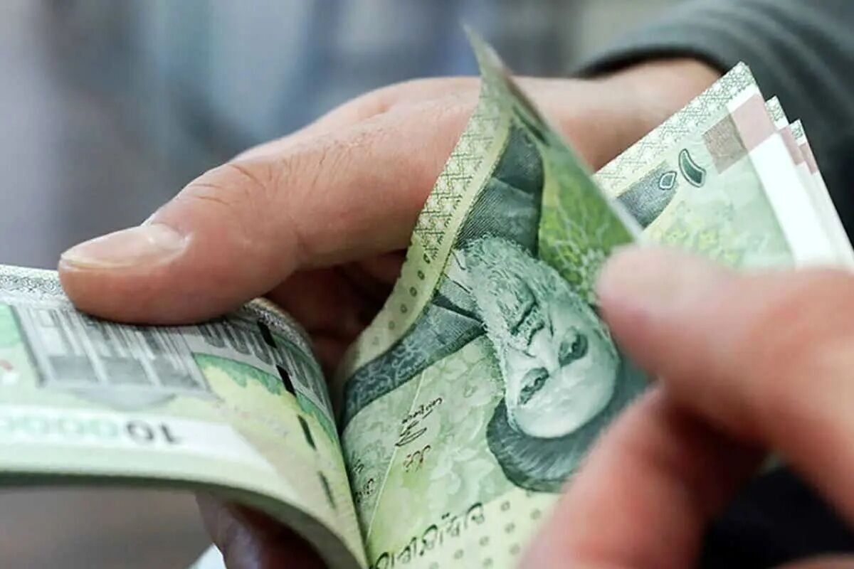عیدی کارکنان دولت چه زمانی واریز میشود؟