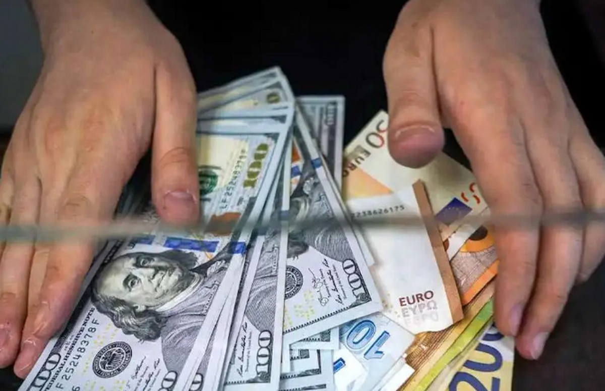 پیشبینی مهم درباره قیمت دلار ۱۰ اسفند ۱۴۰۲؛ نرخ ارز متاثر از قیمت درهم