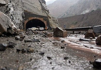 بازگشایی آزادراه تهران- شمال/ جاده چالوس همچنان مسدود است