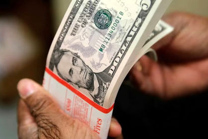 دلار تا آخر تابستان ثابت میماند؟