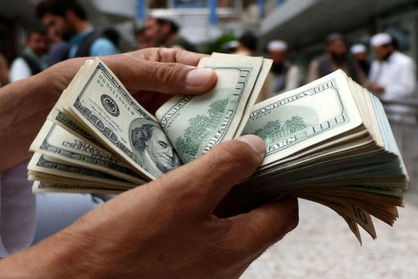قیمت دلار امروز ۷ خرداد ۱۴۰۲ در صرافی و مرکز مبادله چند؟