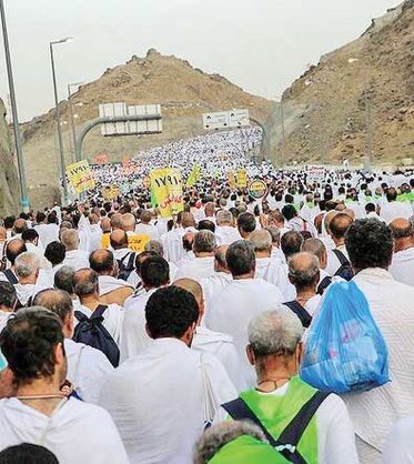 انجام ۵۲ هزار مورد ویزیتِ حجاج ایرانی در عرفات و منا