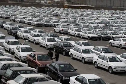 قیمت خودروهای داخلی و خارجی در بازار آزاد ۱۰ شهریور ۱۴۰۲/ رونق بازار خودرو به نیمه دوم سال موکول شد؟+ جدول قیمتها