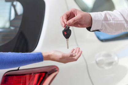 دلیل واقعی افزایش قیمت مسکن و خودرو سامانههای آنلاین هستند؟