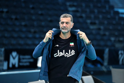 بهروز عطایی به این بازیکن والیبال ایران حمله کرد