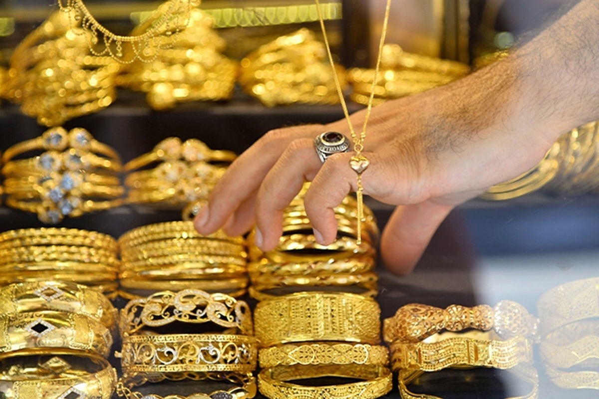 قیمت طلا امروز ۱۲ آبان ۱۴۰۲ در بازار آزاد/ طلای ۱۸ عیار و ۲۴ عیار چند خرید و فروش شد؟+ جدول قیمتها