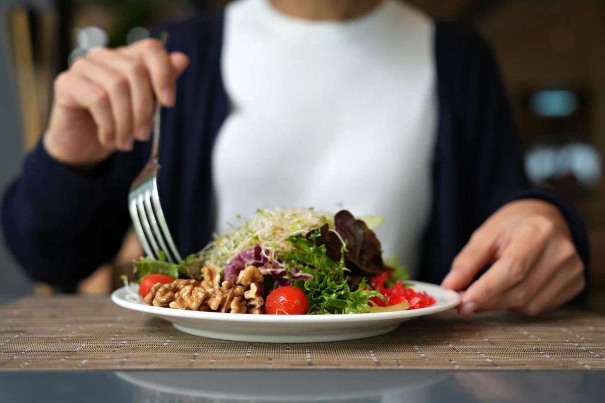 غذا خوردن استرس را کاهش میدهد؟