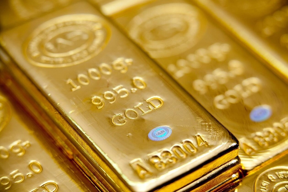 کاهش اندک قیمت طلا با تثبیت ارزش دلار/ هر اونس طلا چند قیمت خورد؟