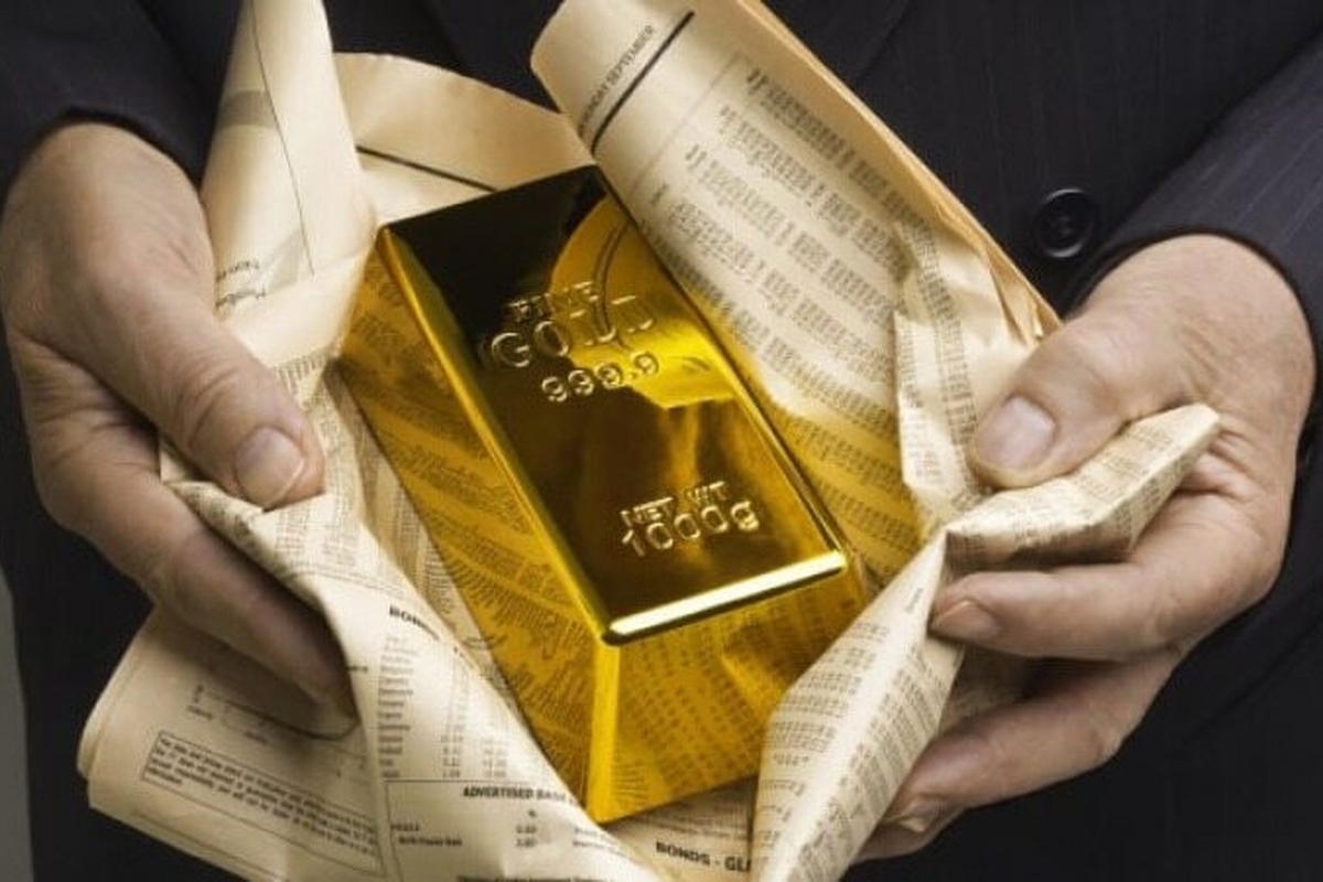 قیمت طلا در آستانه اولین کاهش هفتگی پس از یک ماه صعود/ هر اونس طلا چند قیمت خورد؟