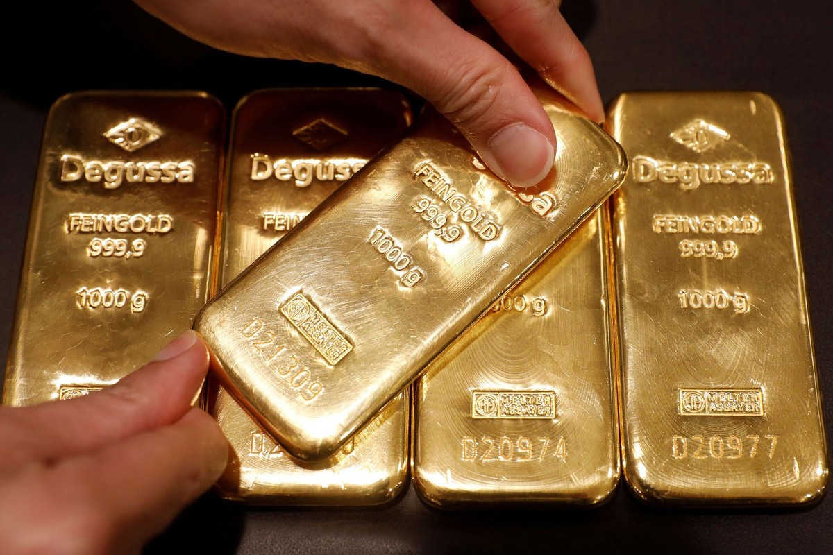 بازگشت قیمت طلا به مدار افزایش/ هر اونس طلا چند قیمت خورد؟
