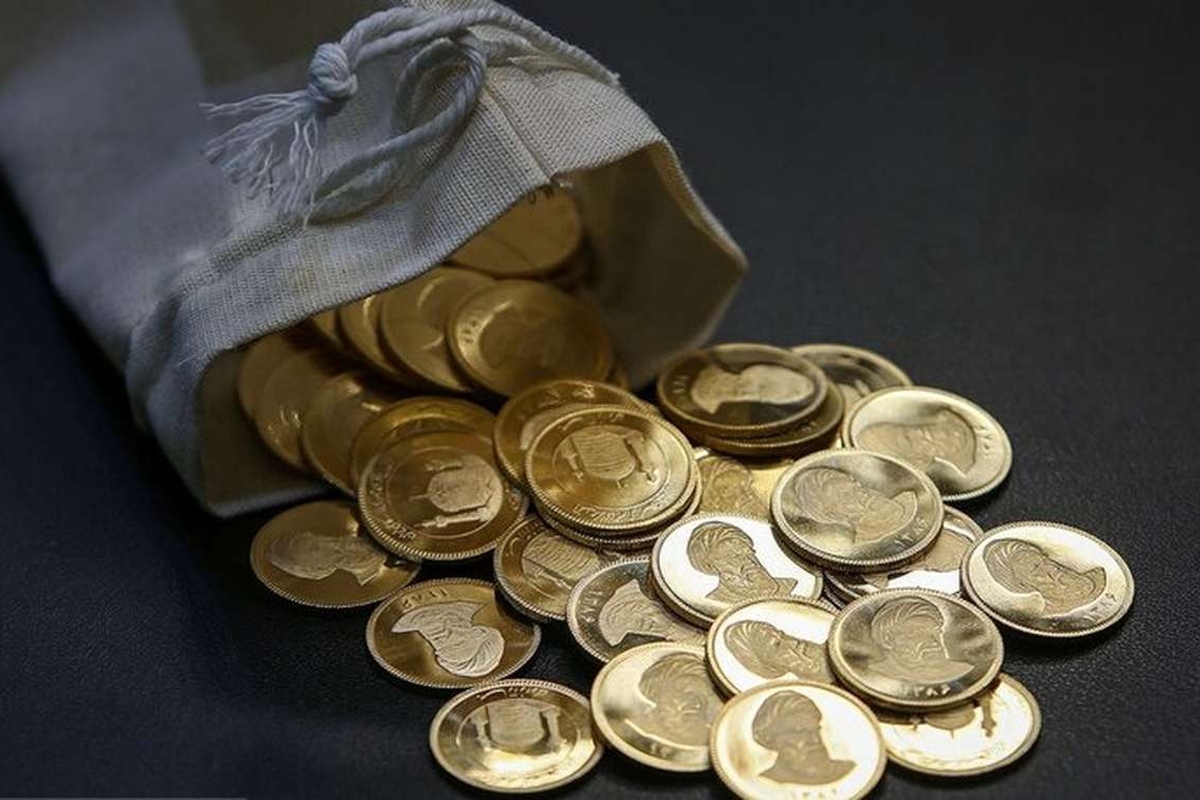 کاهش ۱۵۰ هزار تومانی حباب سکه/ احتمال نوسان در بازار طلا و سکه بعید است