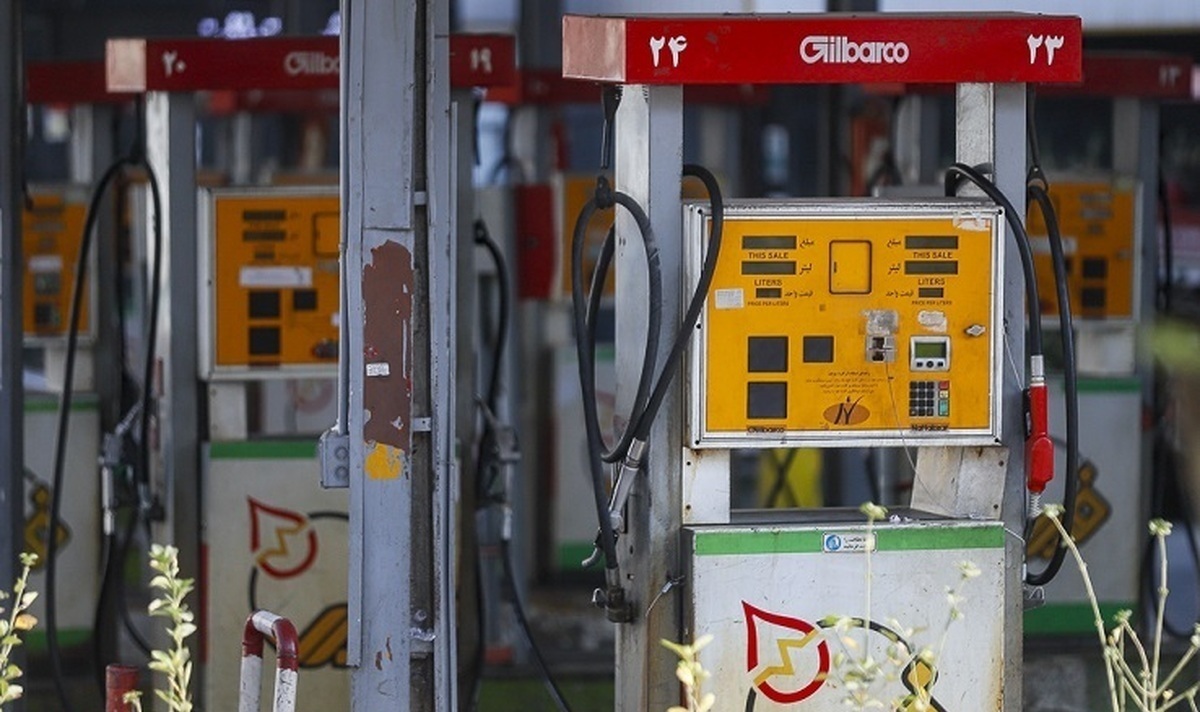 بنزین دوباره جنجال به پا کرد؛ برنامه عجیب دولت رئیسی برای سوخت