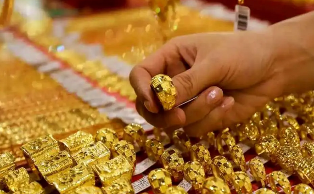 پیشبینی قیمت طلا و سکه در روز ۲۵ فروردین ۱۴۰۳؛ روند نزولی حاکم بر بازار طلا ادامه دار است؟