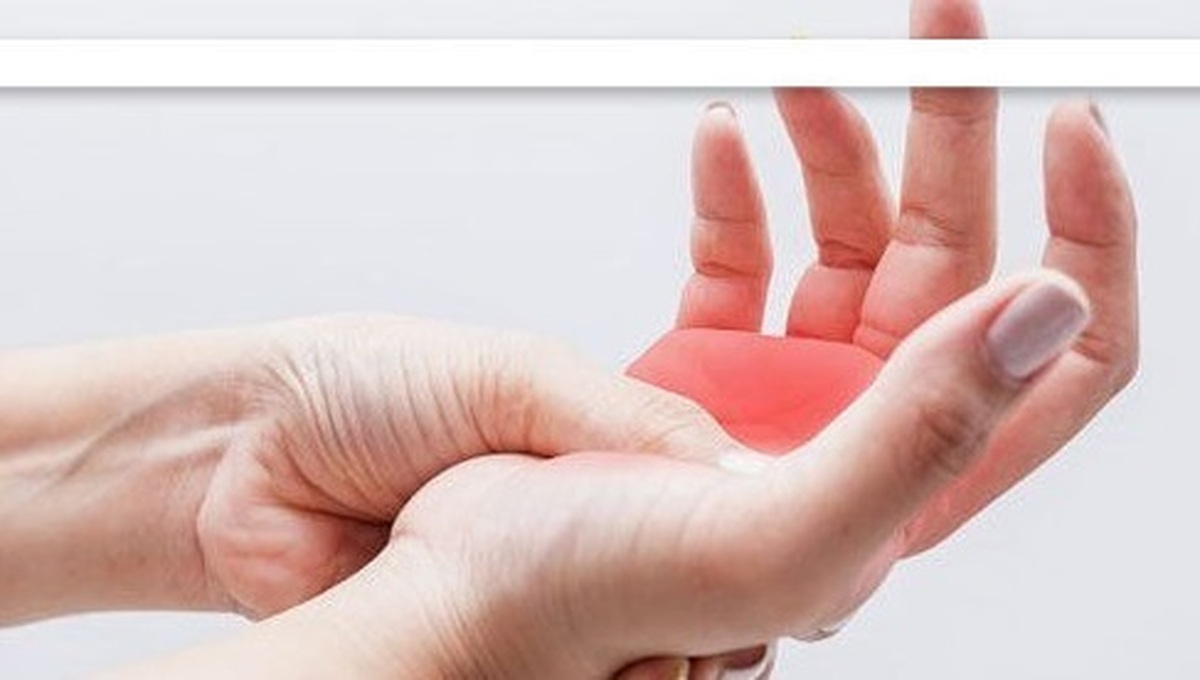 همهچیز درباره بیحسی و سوزنسوزن شدن دستها هنگام بیدار شدن از خواب