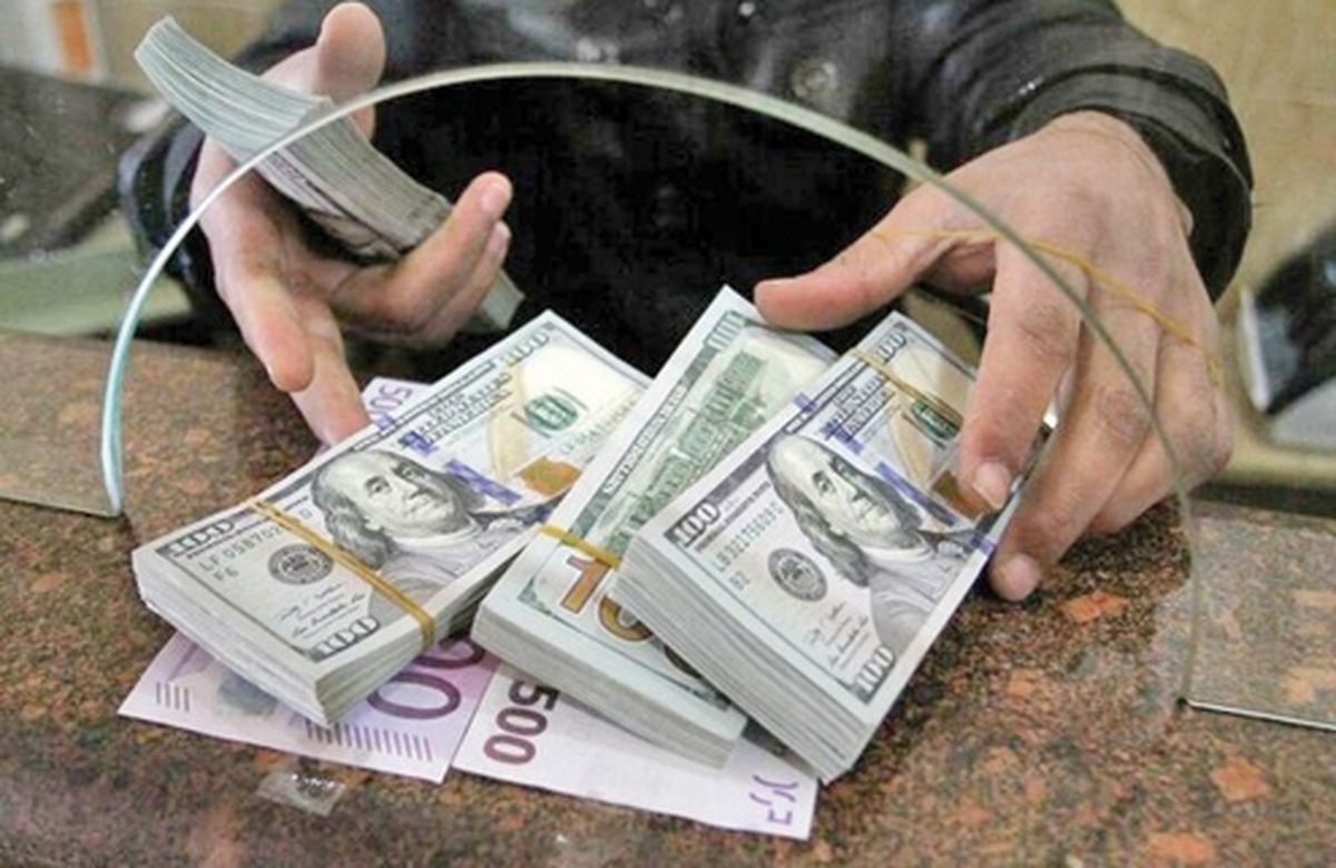 مديريت بازار،  همزمان  با کاهش تورم آذرماه