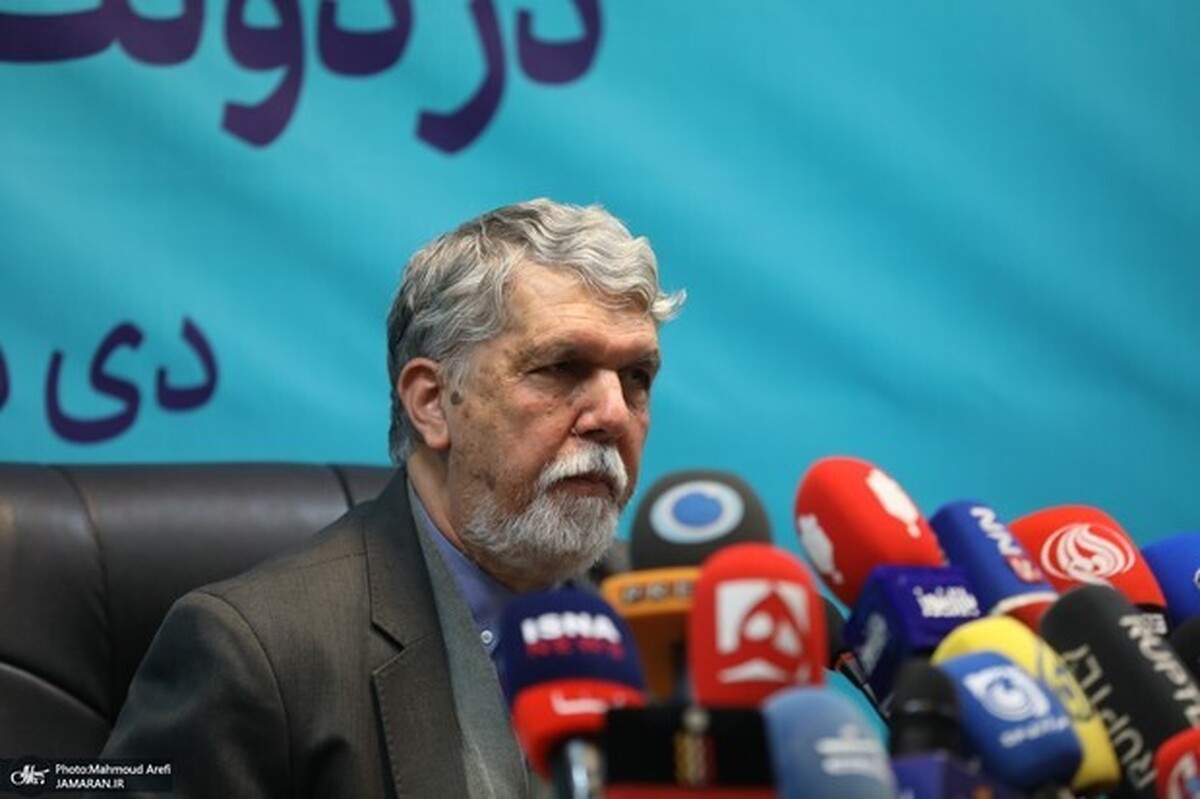 وزیر فرهنگ ابلاغ لایحه حجاب را تکذیب کرد وزیر فرهنگ ابلاغ لایحه حجاب را تکذیب کرد