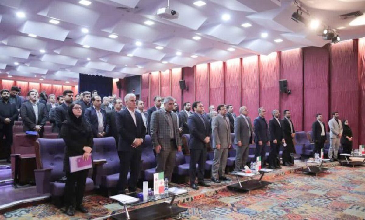 راه و بیراه صیانت از منافع سهامداران و بیمهگزاران بیمه ملت راه و بیراه صیانت از منافع سهامداران و بیمهگزاران بیمه ملت