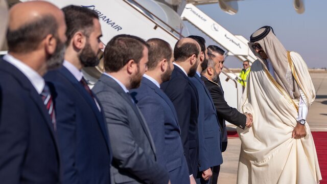 امیر قطر وارد دمشق شد + عکس