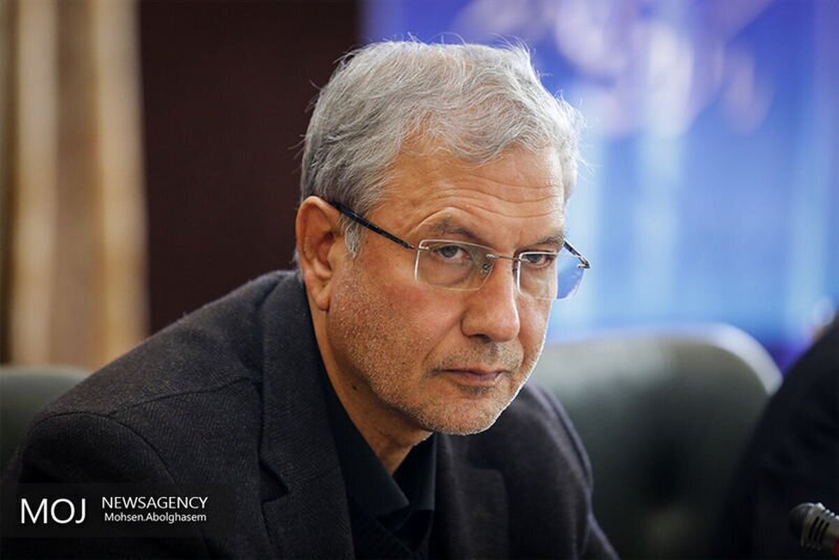 گفتگوی تلفنی علی ربیعی با خانواده امیرمحمد خالقی گفتگوی تلفنی علی ربیعی با خانواده امیرمحمد خالقی