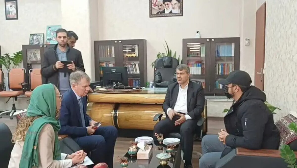 اتهام دو تبعه انگلیس بازداشت شده در کرمان جاسوسی است اتهام دو تبعه انگلیس بازداشت شده در کرمان جاسوسی است