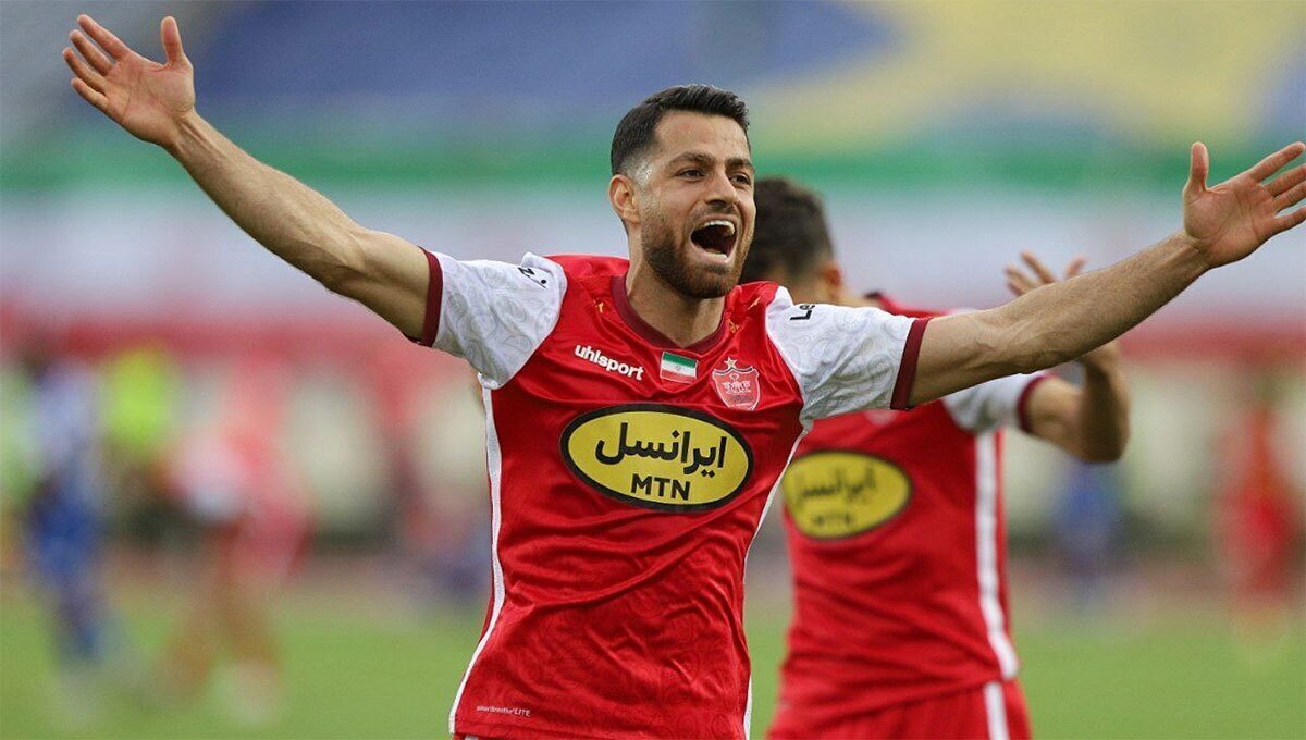 ستاره فوتبال ایران با پرسپولیس به توافق رسید