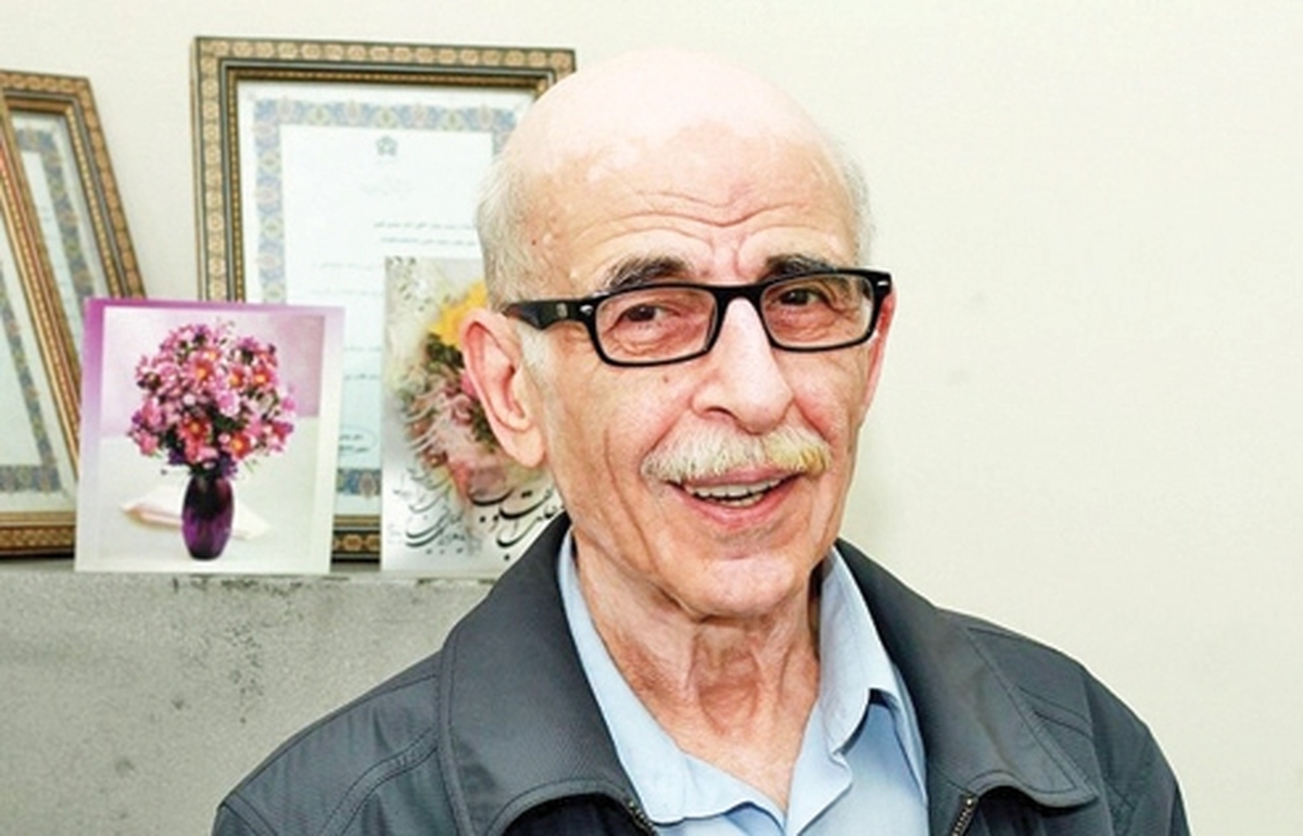 بايد از شعارها عبور كرد و به علم پرداخت